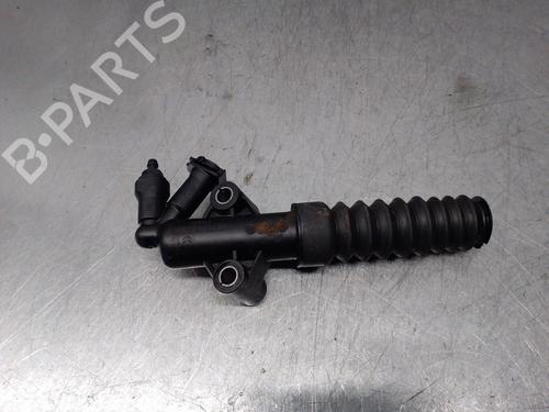Used Clutch slave cylinder PEUGEOT 208 I (CA_, CC_) 1.2 PureTech 82 (82 hp) 15400810