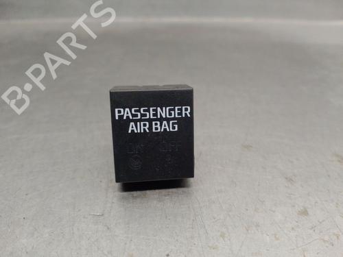 Used Switch SKODA YETI (5L) 2.0 TDI (140 hp) 31837984