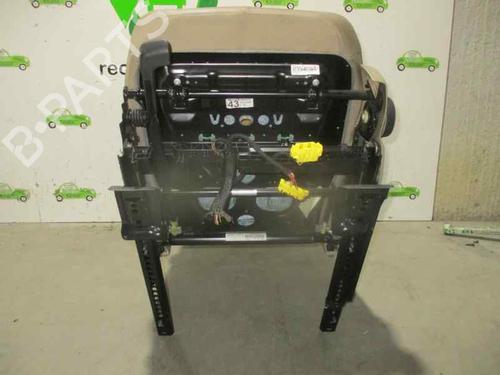 Left front seat MERCEDES-BENZ GLK-CLASS (X204) 320 CDI 4-matic (204.983) | BP2542457C15