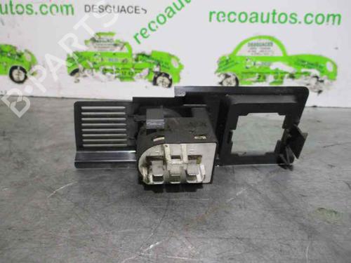 Headlight switch LAND ROVER DISCOVERY II (L318) 2.5 Td5 4x4 | BP20248448I24 