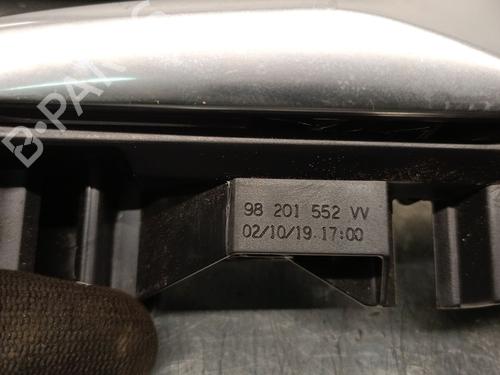 Front right interior door handle PEUGEOT 3008 II SUV (MC_, MR_, MJ_, M4_) 1.2 THP/ PureTech 130 (MRHNSM, MRHNSU, MRHNSJ, MRHNYW,... | BP23962856I14 