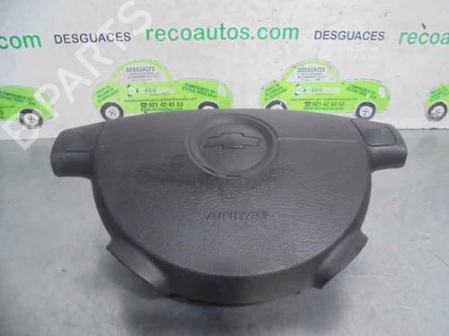Used Driver airbag CHEVROLET LACETTI (J200) 2.0 D (121 hp) 3207391