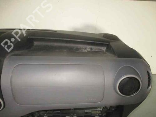 Dashboard CITROËN BERLINGO / BERLINGO FIRST MPV (MF_, GJK_, GFK_) 1.6 HDI 75 (MF9HW, GJ9HWC, GF9HWC, GN9HWC) | BP2123868C46 