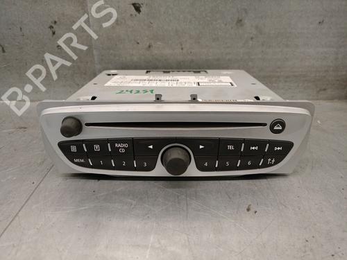 Used Radio Radio RENAULT FLUENCE (L3_) Z.E. (95 hp) 34193922 34193922