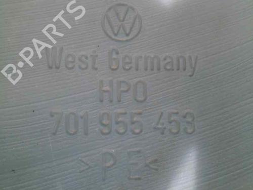 Windscreen washer tank VW TRANSPORTER T4 Van (70A, 70H, 7DA, 7DH) 2.4 D 701955453