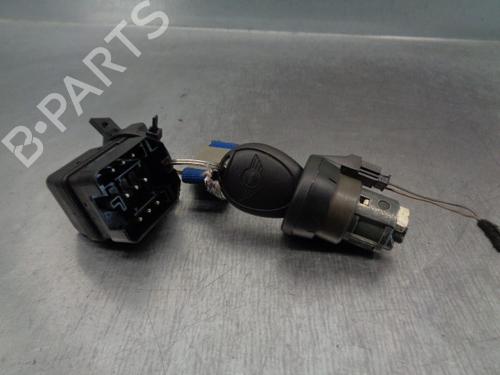 Used Fuel door actuator MINI MINI (R50, R53) Cooper (116 hp) 14327417