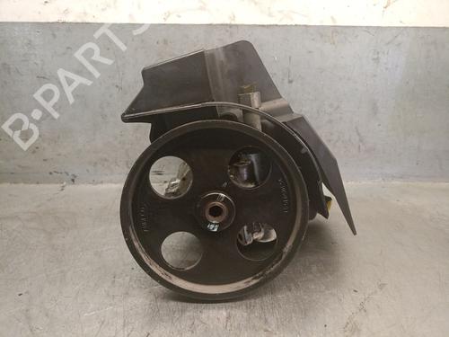 Used Steering pump PEUGEOT 206 Hatchback (2A/C) 1.4 i (75 hp) 21579638