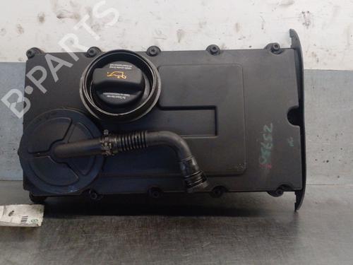 Used Valve cover Valve cover 36775957 36775957