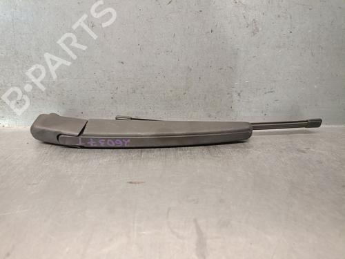 Used Rear windshield wiper arm Rear windshield wiper arm 37684963 37684963