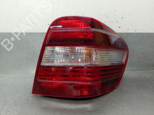 Used Right taillight Right taillight MERCEDES-BENZ M-CLASS (W164) ML 320 CDI 4-matic (164.122) (224 hp) 36434752 36434752