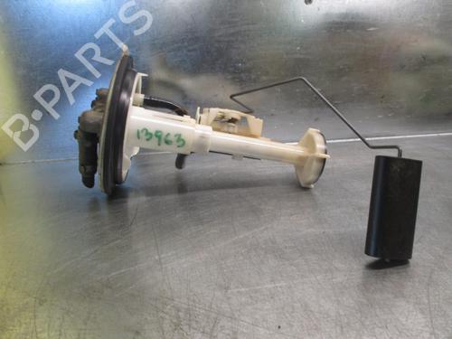 Used Fuel pump PEUGEOT 406 (8B) 1.9 D (75 hp) 8407164