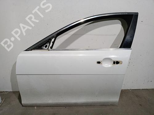 Used Left front door JAGUAR XE (X760) 2.0 D (180 hp) 33005287