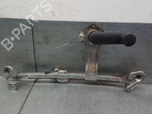 Used Rear left window mechanism OPEL CORSA C (X01) 1.7 DTI (F08, F68) (75 hp) 30657440