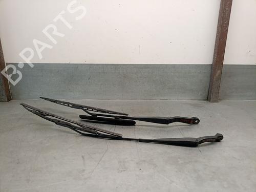 Front windshield wiper arm ROVER 45 I Saloon (RT) 1.6 | BP21578572C143 
