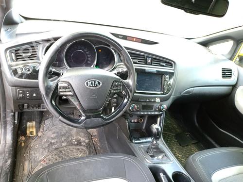 Salpicadero KIA PRO CEE'D (JD) 1.6 CRDi 136 | BP26323348C46 - Image 17