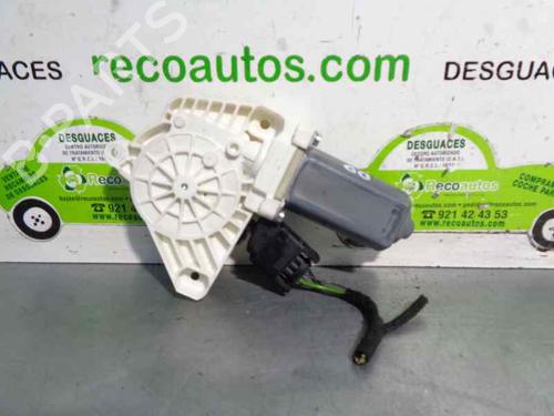 Used Right front window motor MERCEDES-BENZ CLA Coupe (C117) CLA 200 CDI (117.301) (136 hp) 5148907