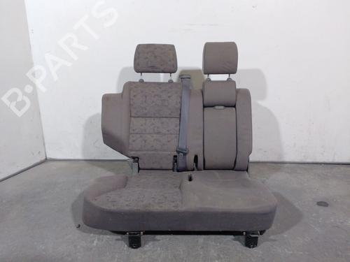 Used Rear seat Rear seat LAND ROVER DISCOVERY II (L318) 2.5 Td5 4x4 (136 hp) 40261033 40261033
