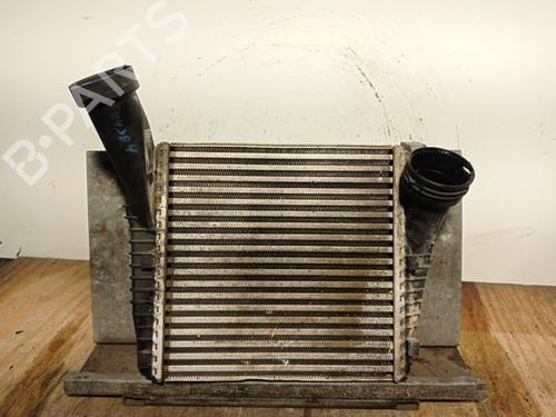 Intercooler AUDI Q7 (4LB) 3.0 TDI quattro (240 hp) 33000756
