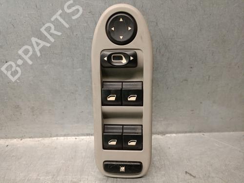 Used Left front window switch Left front window switch CITROËN C5 II (RC_) 2.0 HDi (RCRHRH) (136 hp) 40260997 40260997