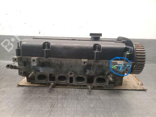 Used Cylinder head Cylinder head 32185348 32185348