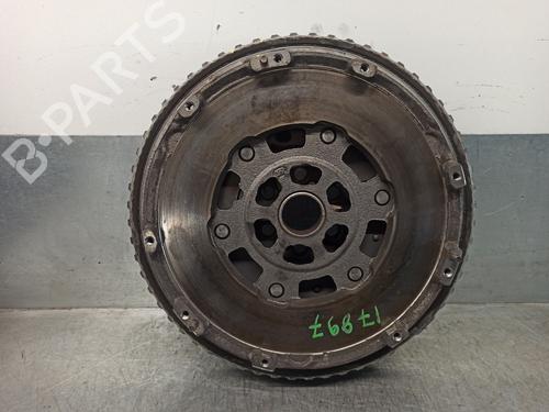 Used Flywheel RENAULT MEGANE III Coupe (DZ0/1_) 1.2 TCe (DZ16, DZ28) (132 hp) 14330114