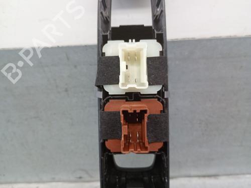 Left front window switch DACIA SANDERO III 1.0 TCe 90 | BP29587574I27 