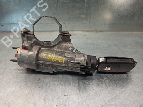 Used Ignition barrel SEAT IBIZA IV (6J5, 6P1) 1.4 TDI (80 hp) 8343195
