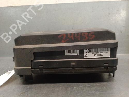 Used Fuse box CHEVROLET AVEO Hatchback (T300) 1.3 D (75 hp) 31714105