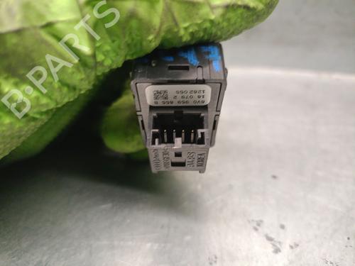 Right rear window switch AUDI A3 Sportback (8VA, 8VF) 1.0 TFSI | BP25244178I28 
