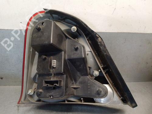 Right taillight ROVER 75 (RJ) 2.0 CDT | BP31381236C35