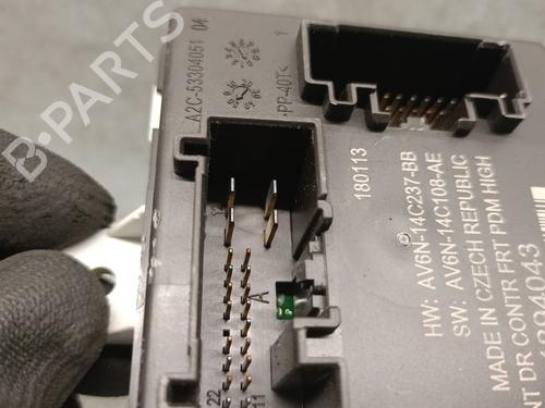 Comfort control module VOLVO V40 Hatchback (525) D3 | BP31159111M56