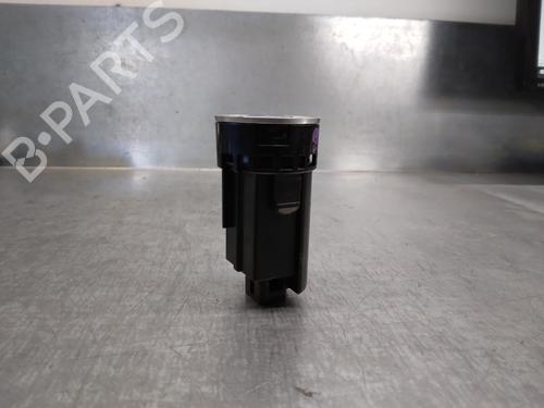 Switch TOYOTA YARIS (_P13_) 1.5 Hybrid (NHP130_, NHP130) | BP15981756I30 