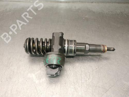 Used Injector SKODA FABIA I (6Y2) 1.4 16V (75 hp) 32524938