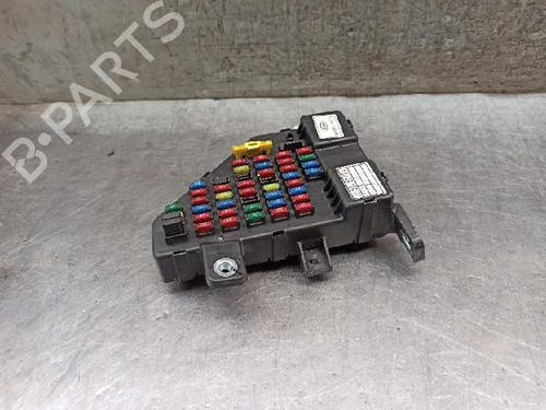 Fuse box KIA SPORTAGE II (JE_, KM_) 2.0 CRDi | BP7846883E1 