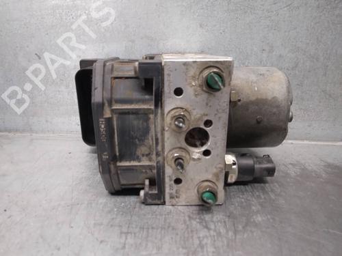 Used ABS pump PEUGEOT 807 (EB_) 2.2 HDi (128 hp) 17809392