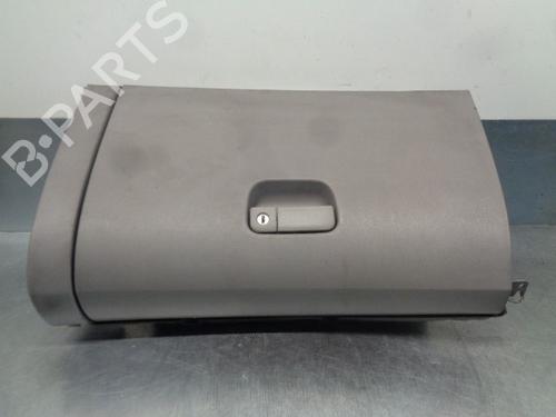 Used Glove box MITSUBISHI GRANDIS (NA_W) 2.4 MIVEC (NA4W) (165 hp) 10144653