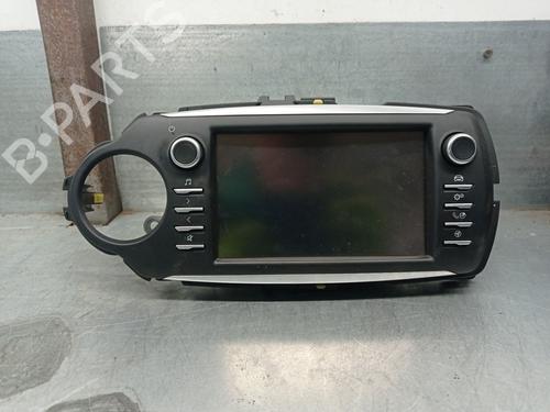 Used Display monitor TOYOTA YARIS (_P13_) 1.5 (NSP131_) (112 hp) 23427053