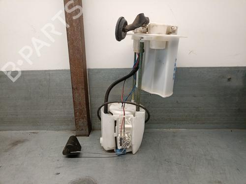 Used Fuel pump TOYOTA YARIS (_P13_) 1.5 Hybrid (NHP130_) (101 hp) 25238936