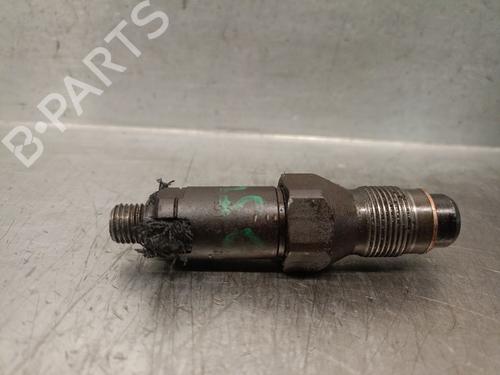 injector-opel-corsa-a-hatchback-s83-1982-1983-1984-1985-1986-1987-1988-1989-1990-1991-1992-1993-31644680 main image