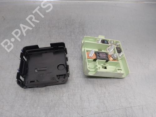 Used Fuse box BMW X3 (E83) 2.0 d (150 hp) 13513849