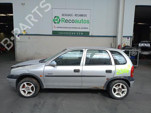 Brugte OPEL CORSA B (S93) 1.2 i 16V (F08, F68, M68) (65 hp) 4215240