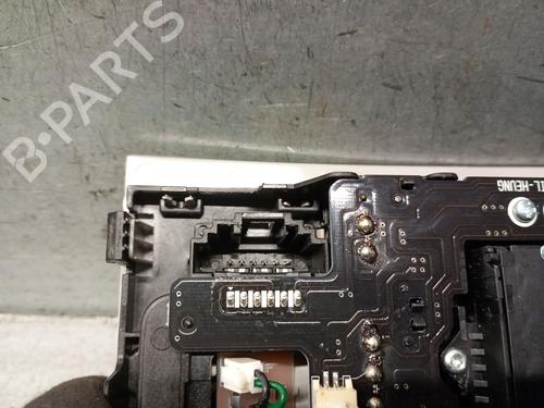 Interior roof light VW TOURAN (5T1) 1.4 TSI | BP30769740I8 