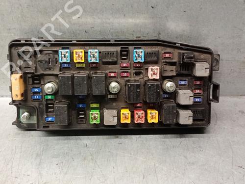 Used Fuse box OPEL ANTARA A (L07) 2.2 CDTi (163 hp) 30801251