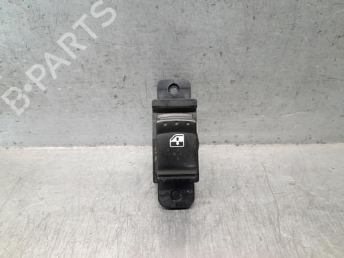 Used Right rear window switch Right rear window switch SSANGYONG ACTYON I 2.0 Xdi (141 hp) 36643259 36643259