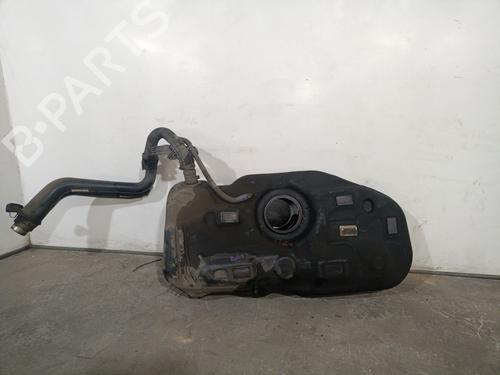 Used Fuel tank ALFA ROMEO MITO (955_) 1.3 MultiJet (955AXP1A, 955AYC1A) (95 hp) 17447365