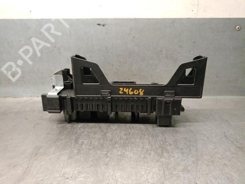 Used Fuse box MERCEDES-BENZ C-CLASS (W204) C 220 CDI (204.002) (170 hp) 32166496