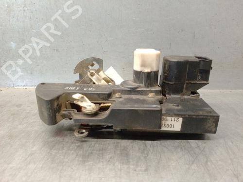 Venstre fortil lås OPEL FRONTERA B (U99) 2.2 i (6B_ZC, 6B_VF, 6B_66, 6B_76) (136 hp) 33182996