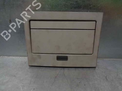 Used Interior roof light BMW 7 (E65, E66, E67) 730 i, Li (231 hp) 8243427