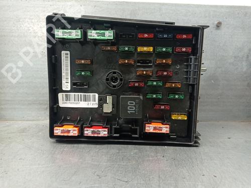 Used Fuse box AUDI Q3 (8UB, 8UG) 2.0 TDI (150 hp) 23426549