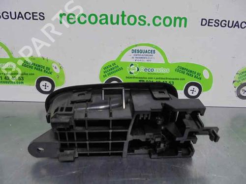 Front left interior door handle SUZUKI GRAND VITARA II (JT, TE, TD) 1.9 DDiS All-wheel Drive (JT419, TD44, JB419WD, JB419XD,... | BP3214948I13 
